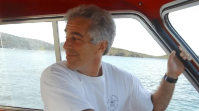 Остров с "дикими вечеринками": какие миллиардеры фигурируют в новых файлах Эпштейна