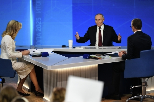 Путин заявил о росте ВВП России почти на 10% за три года